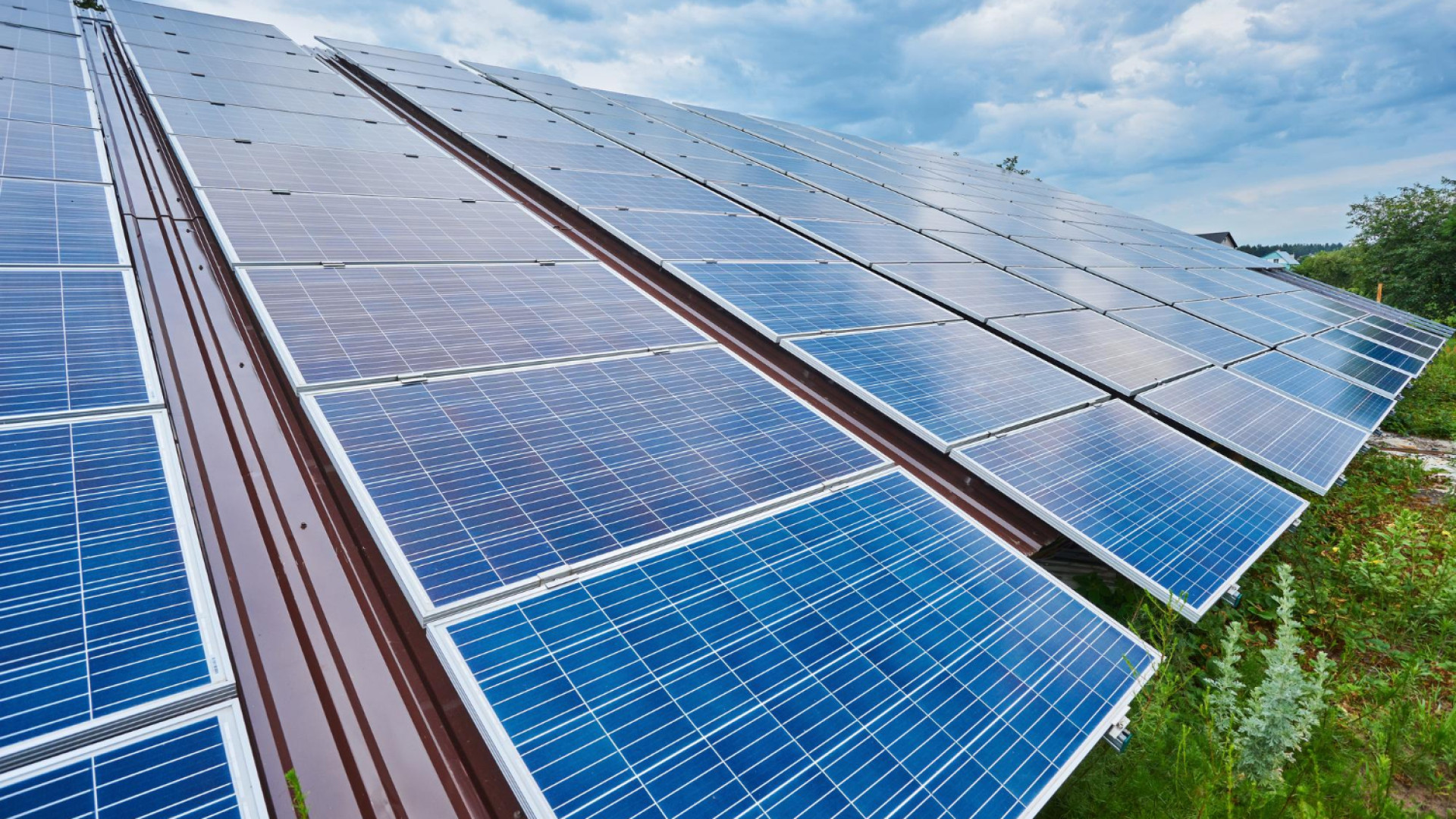 Comment choisir une ombrière photovoltaïque à Toulouse ?